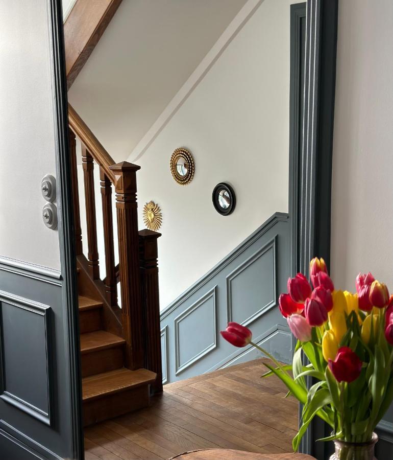 La Grande Maison Lgm Lesches Esterno foto