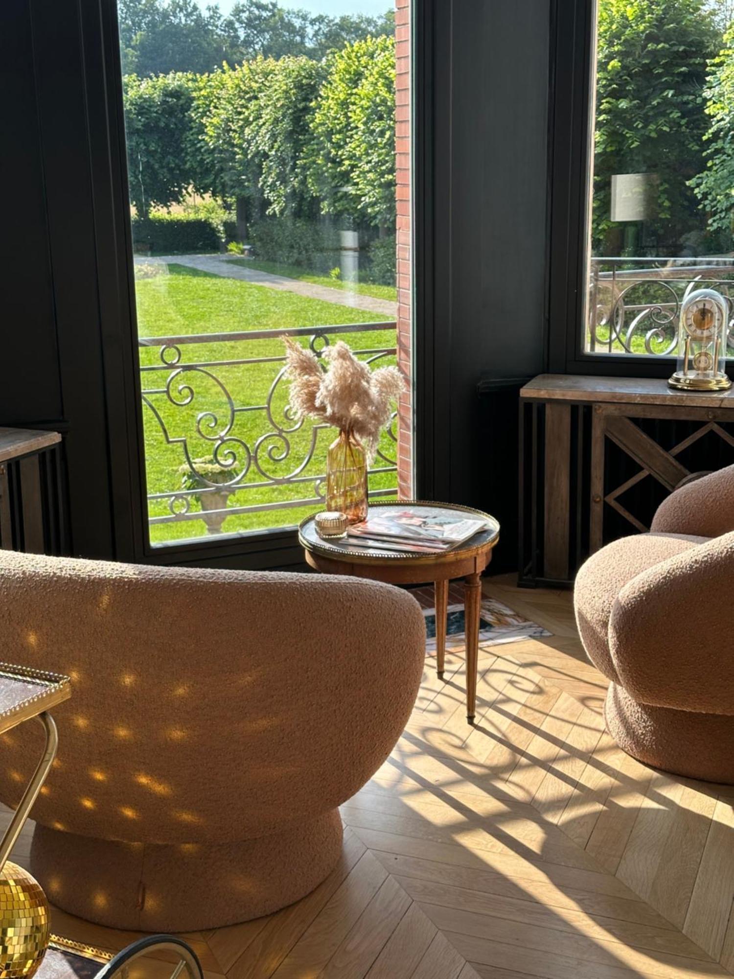 La Grande Maison Lgm Lesches Esterno foto